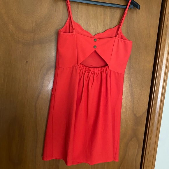 Market and Spruce Red Scallop Neck Dress - Picture 3 of 11